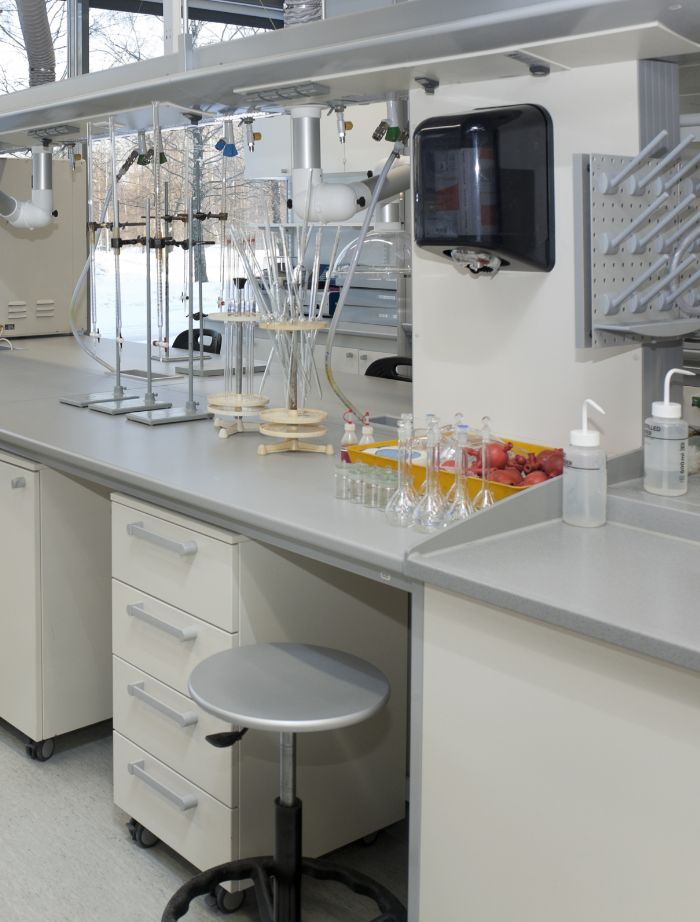 Laboratory mechanical engineering